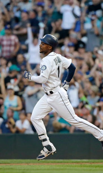 Healy's double in 9th lifts Athletics past Mariners 4-3 (Jul 08, 2017)